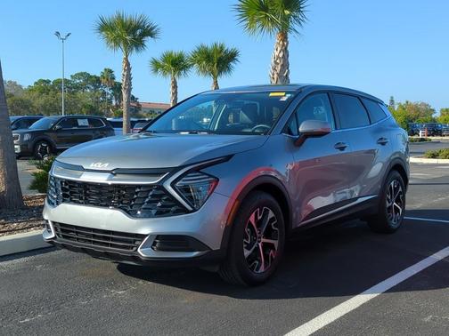 2025 Kia Sportage EX