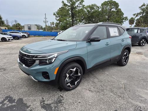 2025 Kia Seltos S