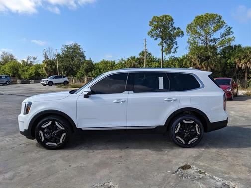 2025 Kia Telluride EX