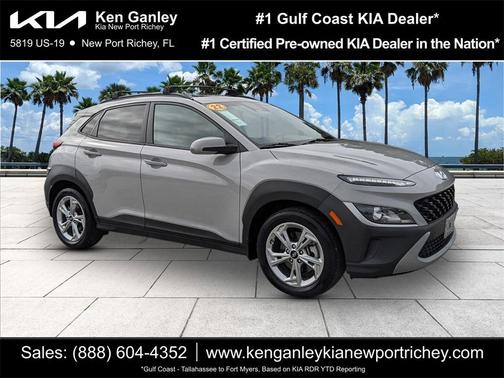 2022 Hyundai KONA SEL