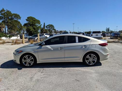 2017 Hyundai ELANTRA Limited