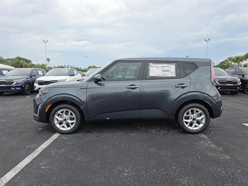 2025 Kia Soul S