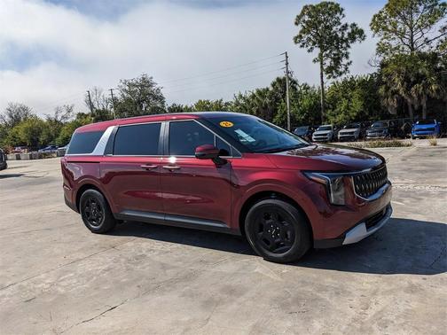 2025 Kia Carnival LXS