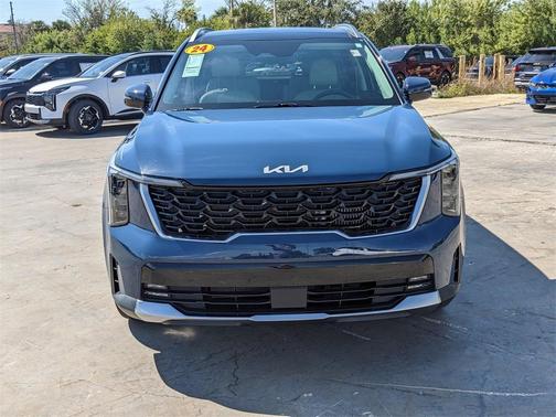 2024 Kia Sorento EX