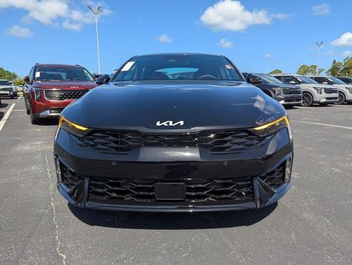 Aurora Black Pearl 2026 Kia K5 GT-Line