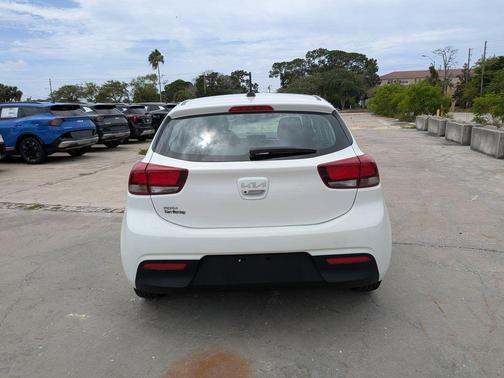 Clear White 2023 Kia Rio S