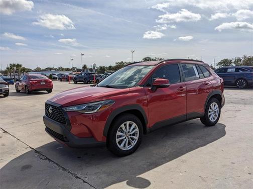 2022 Toyota Corolla Cross LE