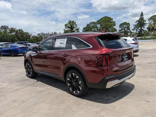 2025 Kia Sorento EX
