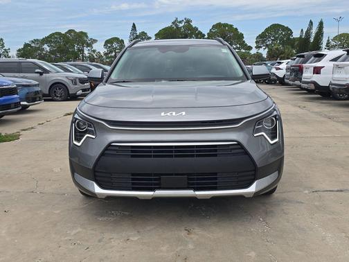 Steel Gray 2026 Kia Niro EX