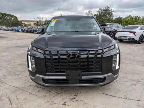 2023 Hyundai PALISADE SE
