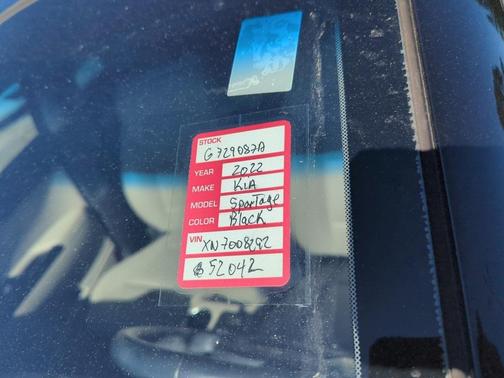 2022 Kia Sportage EX