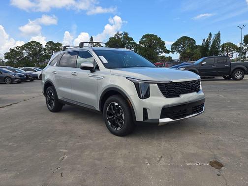 Ivory Silver 2026 Kia Sorento S