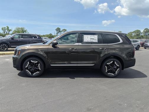 2025 Kia Telluride EX