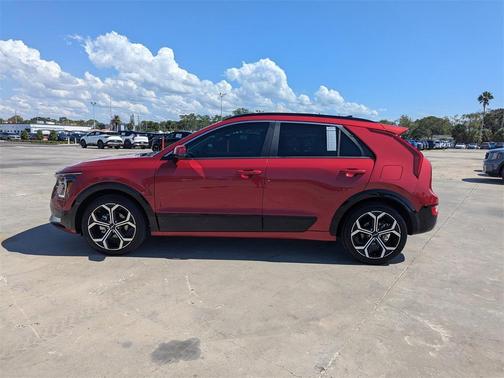 2025 Kia Niro EX Touring