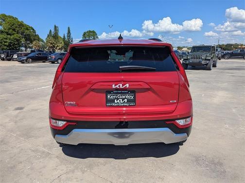2025 Kia Niro EX Touring