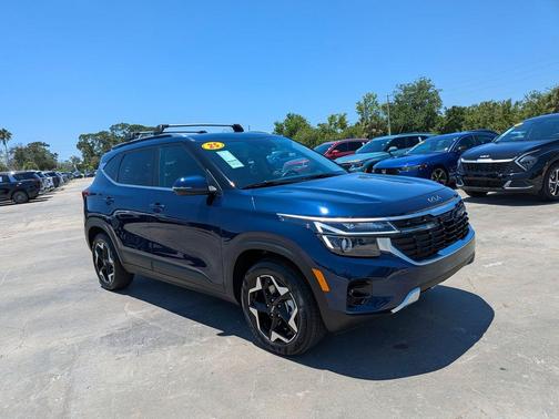 Dark Ocean Blue 2025 Kia Seltos EX