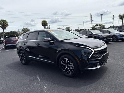2024 Kia Sportage EX