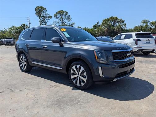 2022 Kia Telluride S