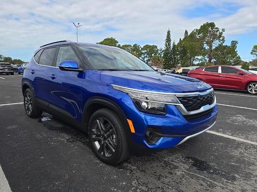 2023 Kia Seltos S