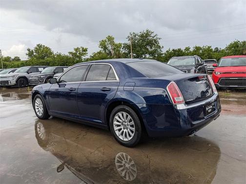 2013 Chrysler 300 Base