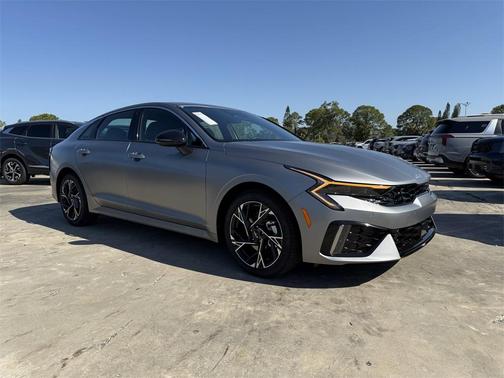2025 Kia K5 GT-Line