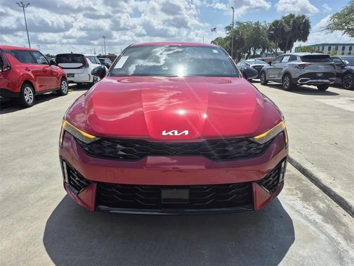2025 Kia K5 GT-Line