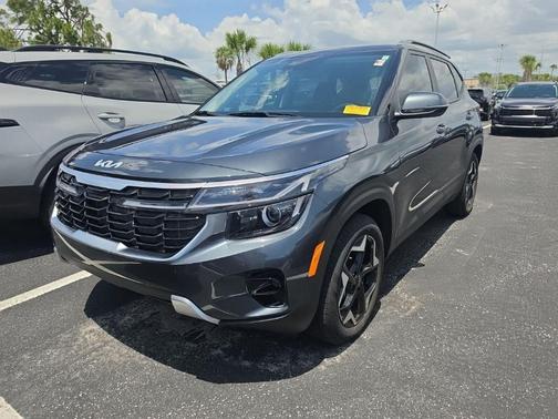 Gravity Gray 2025 Kia Seltos S