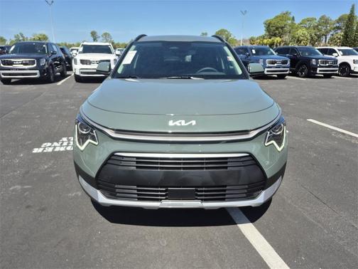 2025 Kia Niro EX