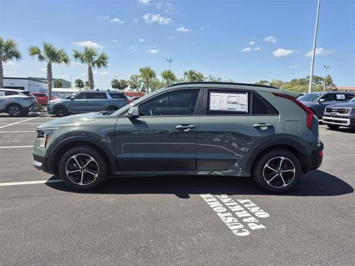 2025 Kia Niro EX