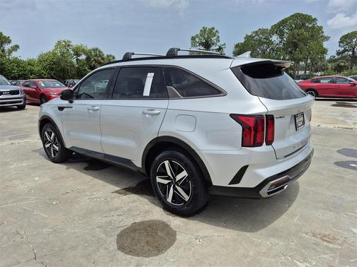 2022 Kia Sorento S