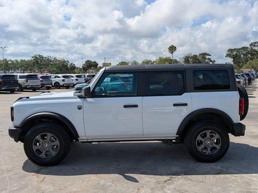 Oxford White 2025 Ford Bronco Big Bend