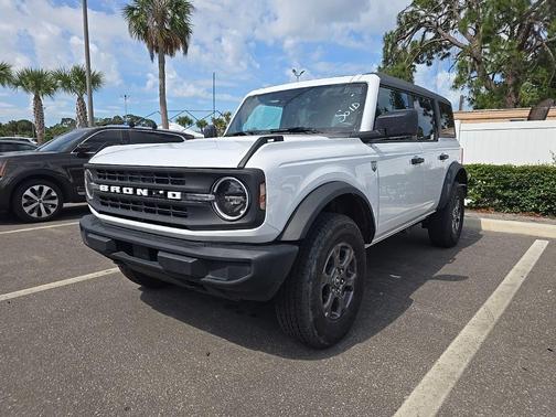 Oxford White 2025 Ford Bronco Big Bend