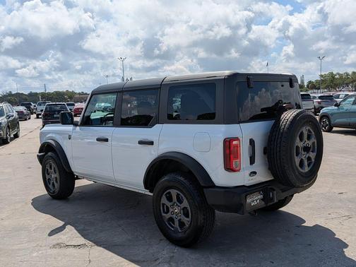 Oxford White 2025 Ford Bronco Big Bend