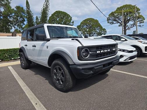 Oxford White 2025 Ford Bronco Big Bend