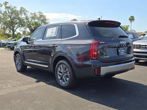 2025 Kia Telluride LX