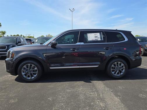 2025 Kia Telluride LX