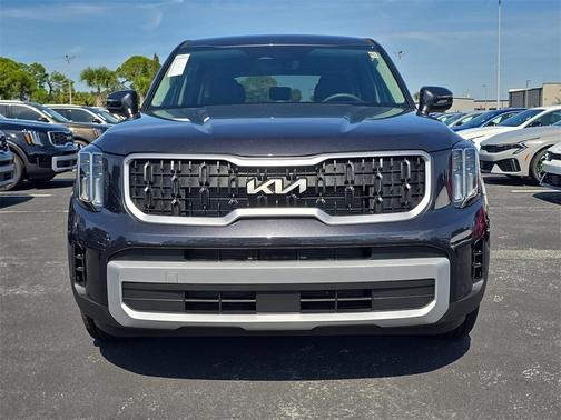 2025 Kia Telluride LX