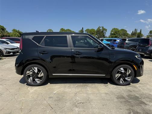 2025 Kia Soul GT-Line 2.0L