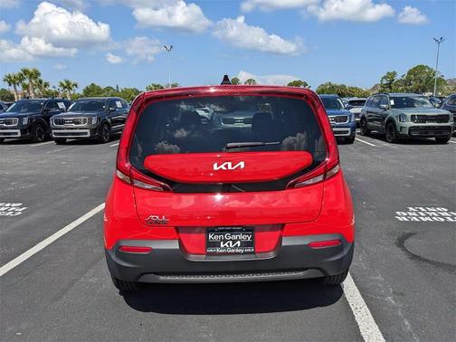 2022 Kia Soul S