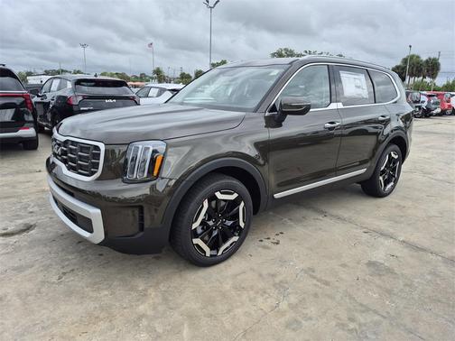 2025 Kia Telluride S