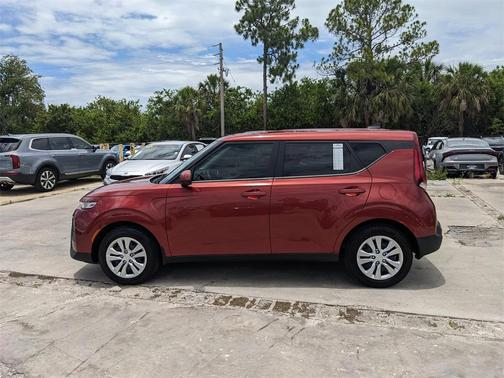 2022 Kia Soul LX