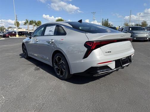 2025 Kia K5 GT-Line