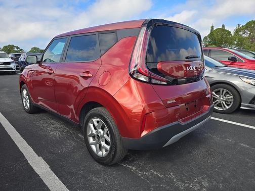 2024 Kia Soul LX