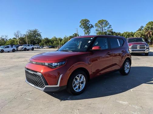 2024 Kia Soul LX