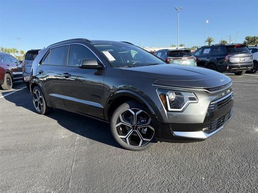 2025 Kia Niro EX Touring