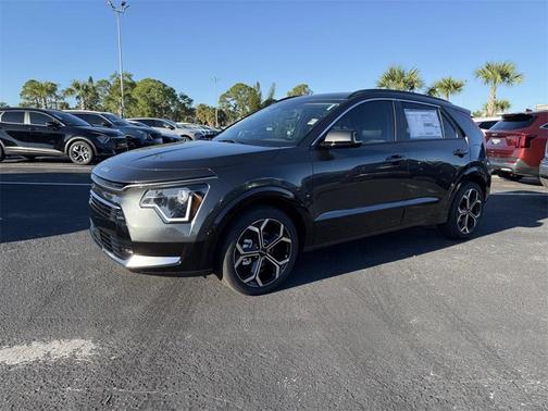 2025 Kia Niro EX Touring