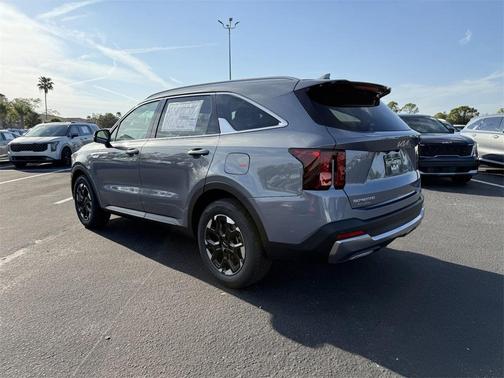 2025 Kia Sorento S