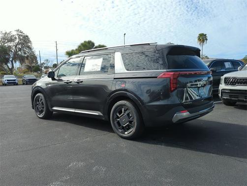 2026 Kia Carnival Hybrid SX