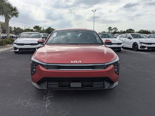 Currant Red 2026 Kia K4 LXS
