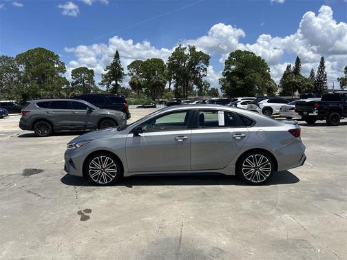 2022 Kia Forte GT